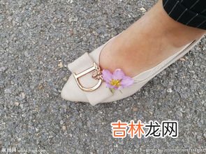鞋子刮花了怎么办,鞋上有划痕怎么办