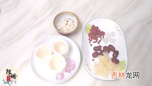白萝卜雪梨汤的功效与作用,白萝卜炖梨的功效是什么