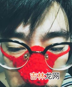 怎样戴眼镜鼻子不留印,啊啊啊谁知道长期戴眼镜压在鼻梁上的黑印咋去掉