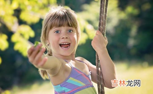 语在女孩名字里的寓意,语在女孩名字里的寓意