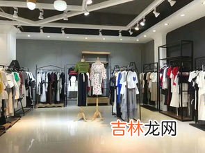 开服装店怎么找货源,开时尚服装店,首次去进货,该如何拿货？