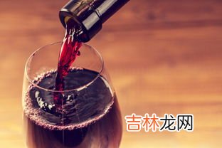 自制葡萄酒能用冰糖吗,制作后的葡萄酒可不可以放冰糖？