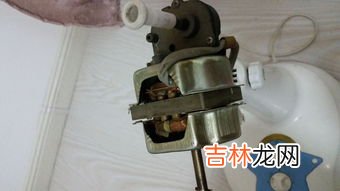 电风扇不转有嗡嗡响声,电风扇嗡嗡嗡的响不转是什么原因