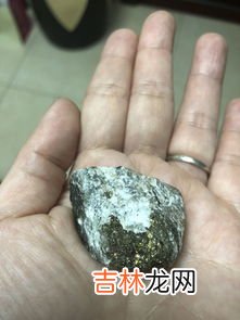 萤石有辐射吗,荧光石有辐射么？