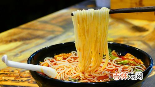 一份螺蛳粉的热量是多少大卡,一份螺蛳粉的热量是多少