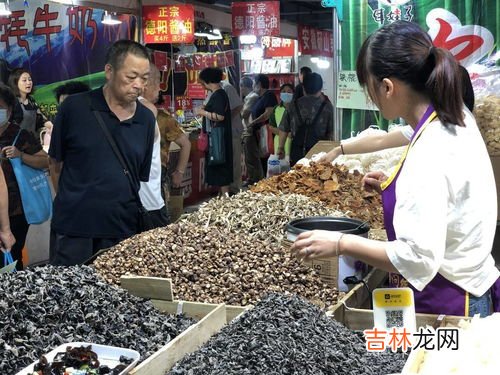 秋天的蔬菜和农作物有哪些,秋天有哪些东西秋收 水果 蔬菜 农作物 都有哪些？