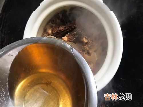 羊肚菌和什么煲汤比较好,羊肚菌应该怎样煲汤才好喝？