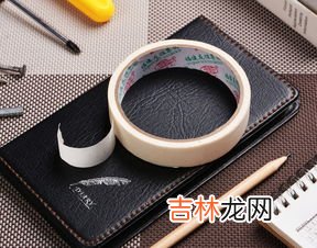 墙上挂钩怎么取下来,墙面上的粘钩怎么去除容易?