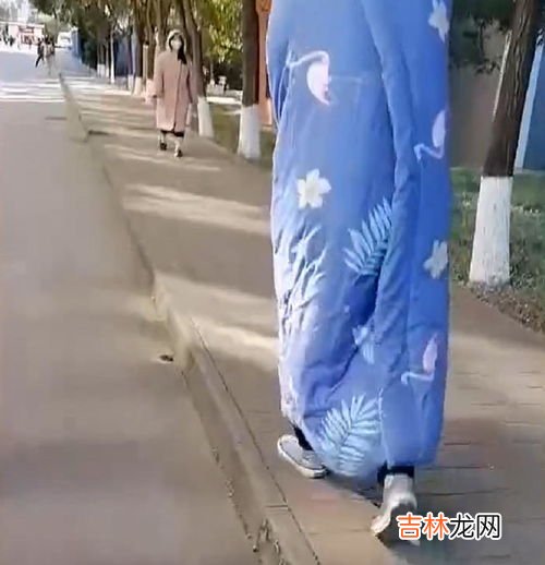 毛毯为什么不能当棉被,毛毯可以直接盖在身上吗，长期把毛毯当被子盖会怎样