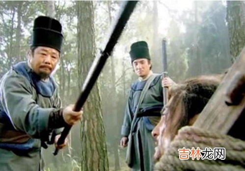 流放为何要带水火棍,“水火棍”长什么样,为啥会差点要了林冲和卢俊义的命?