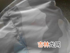 棉质衣服上墨水怎么洗掉,纯棉衣服上染上黑色墨水怎样能洗掉？