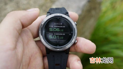 跑步戴手环还是戴手表,为什么运动时不能戴运动表?正确运动的方式是怎样的?