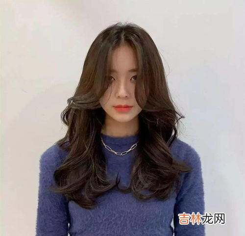 脸大的女生适合什么发型,脸大的女生什么发型好看啊