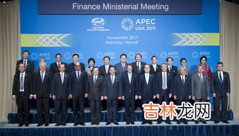 亚太经合组织第二十二次非正式会议主题,2001年亚太经合组织领导人非正式会议的主题除了“新世纪、新挑战:参与、合作”外,还有A.
