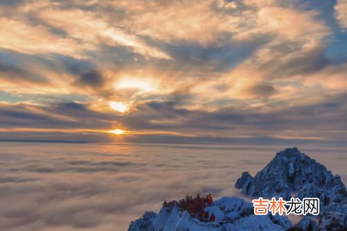 黄山能看到日出云海是几月份,黄山旅游什么季节比较好？