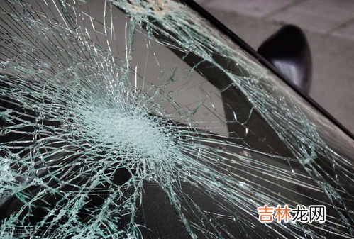 玻璃碎了怎么处理,玻璃碎了怎么修复