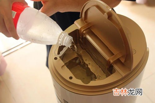 空调扇冰晶盒怎么用,空调扇的冰晶怎么用