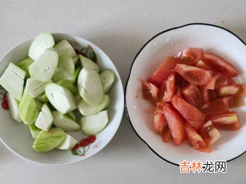 番茄丝瓜能一起吃吗,丝瓜和西红柿能一起吃吗
