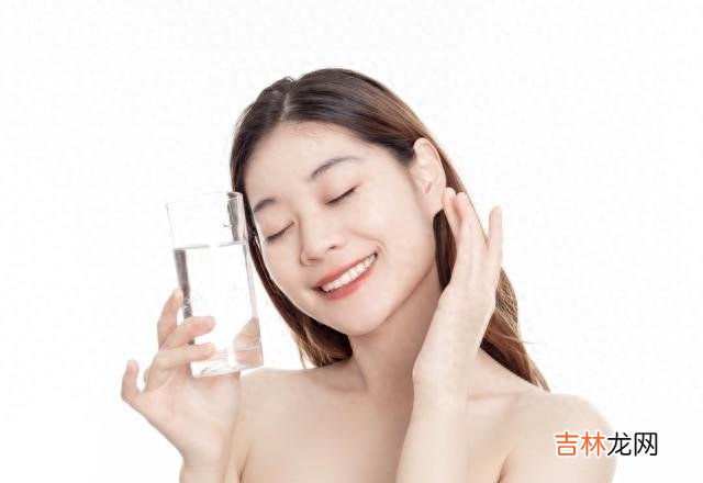 护肤品 细滑有光泽的肌肤，你也能拥有！从清洁到护肤，一步步实现
