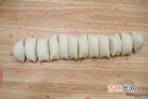 饺子皮放冰箱三天了还能用吗,买的饺子皮放冰箱两天了还能吃吗