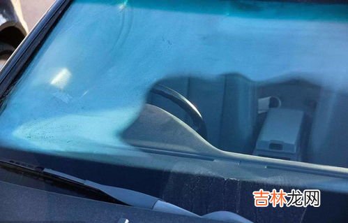 冬天车里起雾气怎么办,冬天车里有雾气怎么办?冬天车里开空调有雾怎么办?