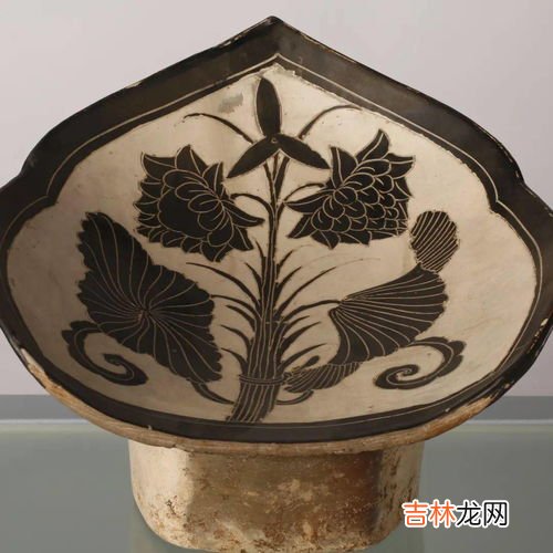 瓷枕是活人用的还是死人用的,古人睡觉一般用瓷枕，这有什么讲究？对身体有什么影响？