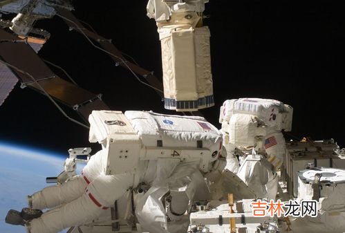 国际空间站可以容纳多少人,国际空间站容纳13人,中国只能住6人,究竟是技逊一筹还是另有隐情?
