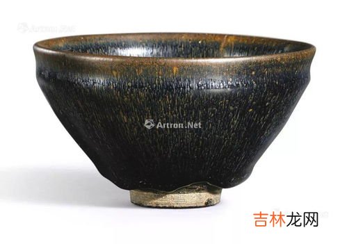 建盏是哪里生产的,宋代建盏的历史有多长？为何是在晚唐诞生的呢？原因是什么？