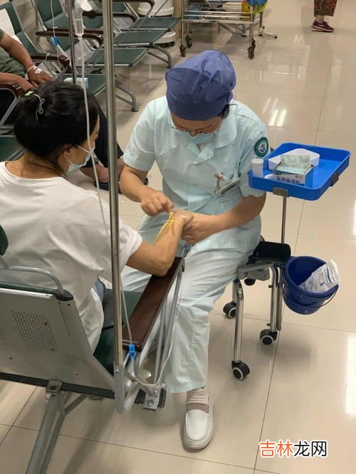 冰袋物理降温的部位及注意事项,物理降温的注意事项?