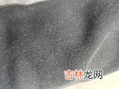 衣服上沾了很多小毛毛怎么办,衣服沾满毛毛怎么去掉 衣服上沾毛毛怎么去除小妙招