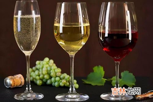 酒类火灾可选用,酒精着火后可使用哪些灭火器材灭火
