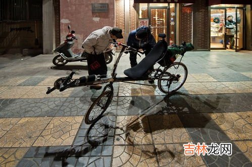 躺骑自行车 躺着骑自行车姿势,骑躺车是怎样一番体验？