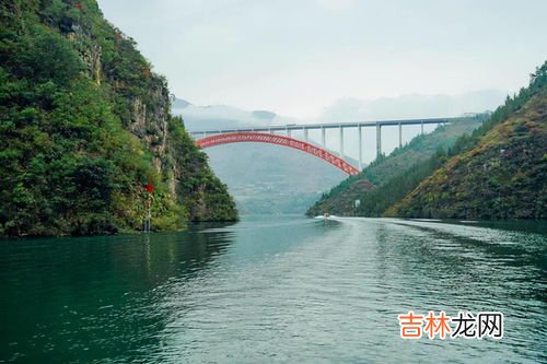长江三峡指的是哪三峡,长江三峡指的是哪三峡？
