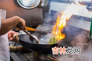 炒菜如何防止锅底烧黑,炒菜用的炒锅锅底总是又黑又难清洗，有什么好的办法吗？