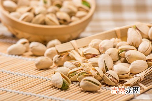 抹茶粉的功效与禁忌,抹茶粉泡水喝有什么功效与作用