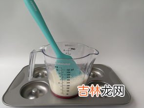 微波炉加热牛奶用什么容器,玻璃杯能放入微波炉加热牛奶吗?