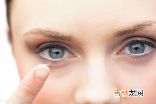 眼睛敏感怎么戴隐形眼镜,戴隐形眼镜有哪些技巧,既卫生又迅速?