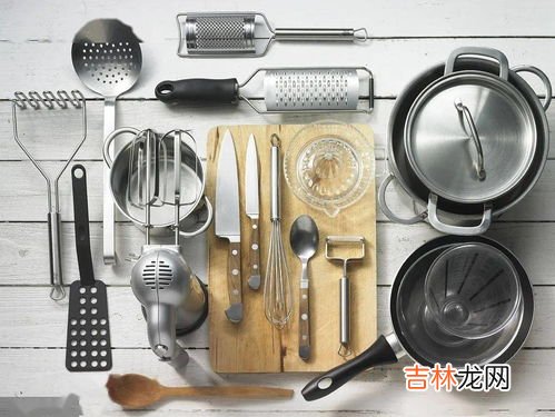 微波炉可以放锡纸吗,微波炉能放锡纸么