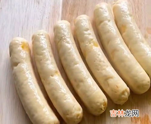 自己做的火腿肠冷藏还是冷冻,已经晒干的自制香肠怎么保存好？是常温还是放冰箱冷冻好？