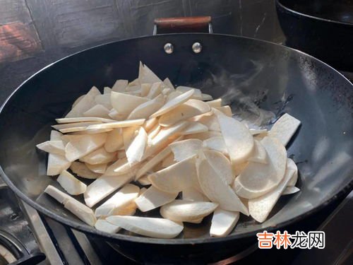 杏鲍菇能和胡萝卜一起吃吗,杏鲍菇和菠菜能不能一起吃