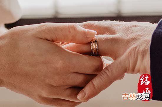 四字结婚祝福语 2023四字结婚祝福语