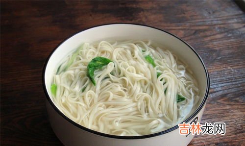 清水煮面条吃了会胖吗,吃面条会发胖吗?