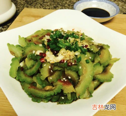 苦瓜为什么不能炒鸡蛋,苦瓜炒蛋的危害