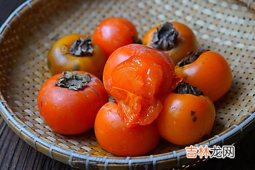 番茄和柿子可以一起吃吗,吃柿子可以吃番茄吗