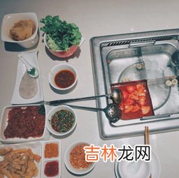 自热火锅下层放了热水怎么办,自热火锅下层水放多了怎么办？