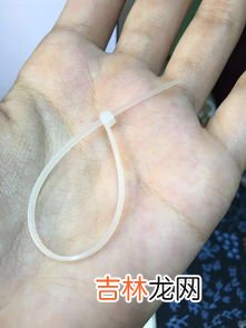 毛衣洗了缩水变小怎么补救,毛衣一洗缩水了怎么办呀
