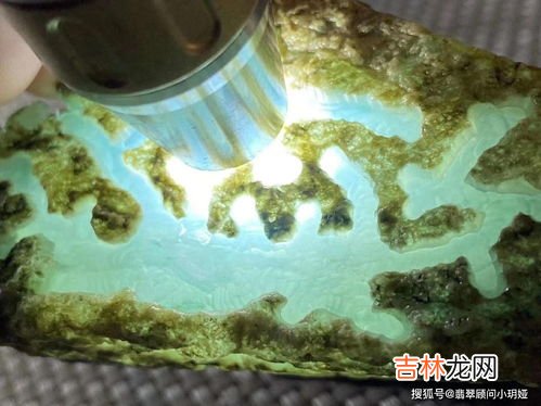吃了表皮有点发霉的石榴,石榴顶部发霉可以吃吗 石榴顶部发霉能不能吃