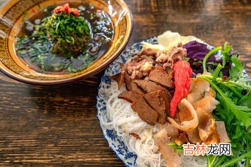 腌肉有酸味是什么原因,腌肉酸了是什么原因?