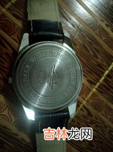 机械手表电池怎么换,fossil手表怎么换电池？fossil手表换电池的方法