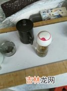 标签纸的胶水怎么去除,塑料上标签胶如何去除